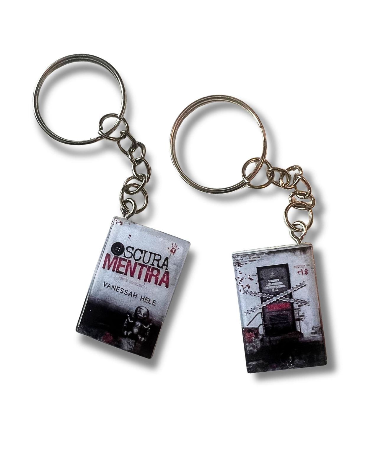 Llavero Oscura Mentira de Vanessah Hele - Imagen 1