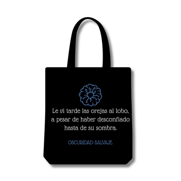 Tote bag bordada Oscuridad Salvaje de Layla Ruiz - Imagen 2